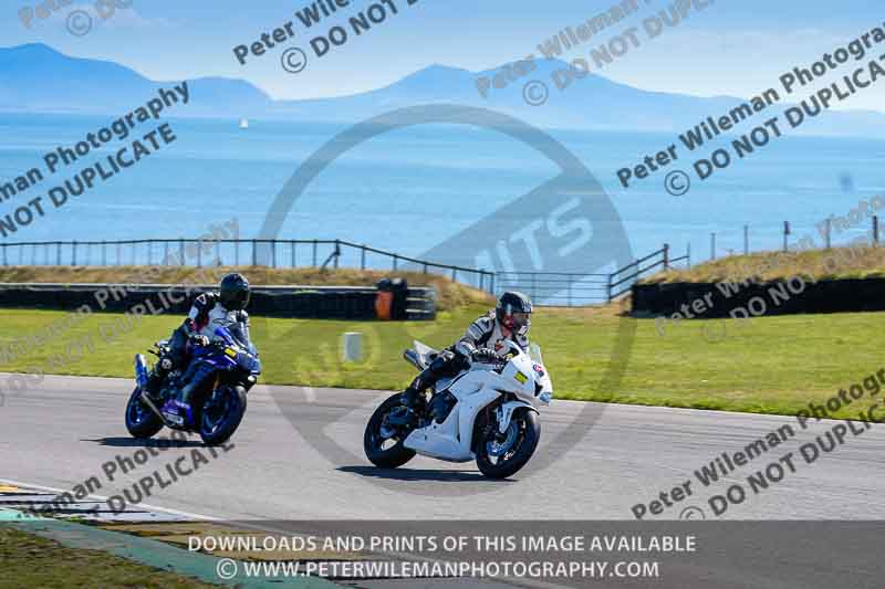 anglesey no limits trackday;anglesey photographs;anglesey trackday photographs;enduro digital images;event digital images;eventdigitalimages;no limits trackdays;peter wileman photography;racing digital images;trac mon;trackday digital images;trackday photos;ty croes